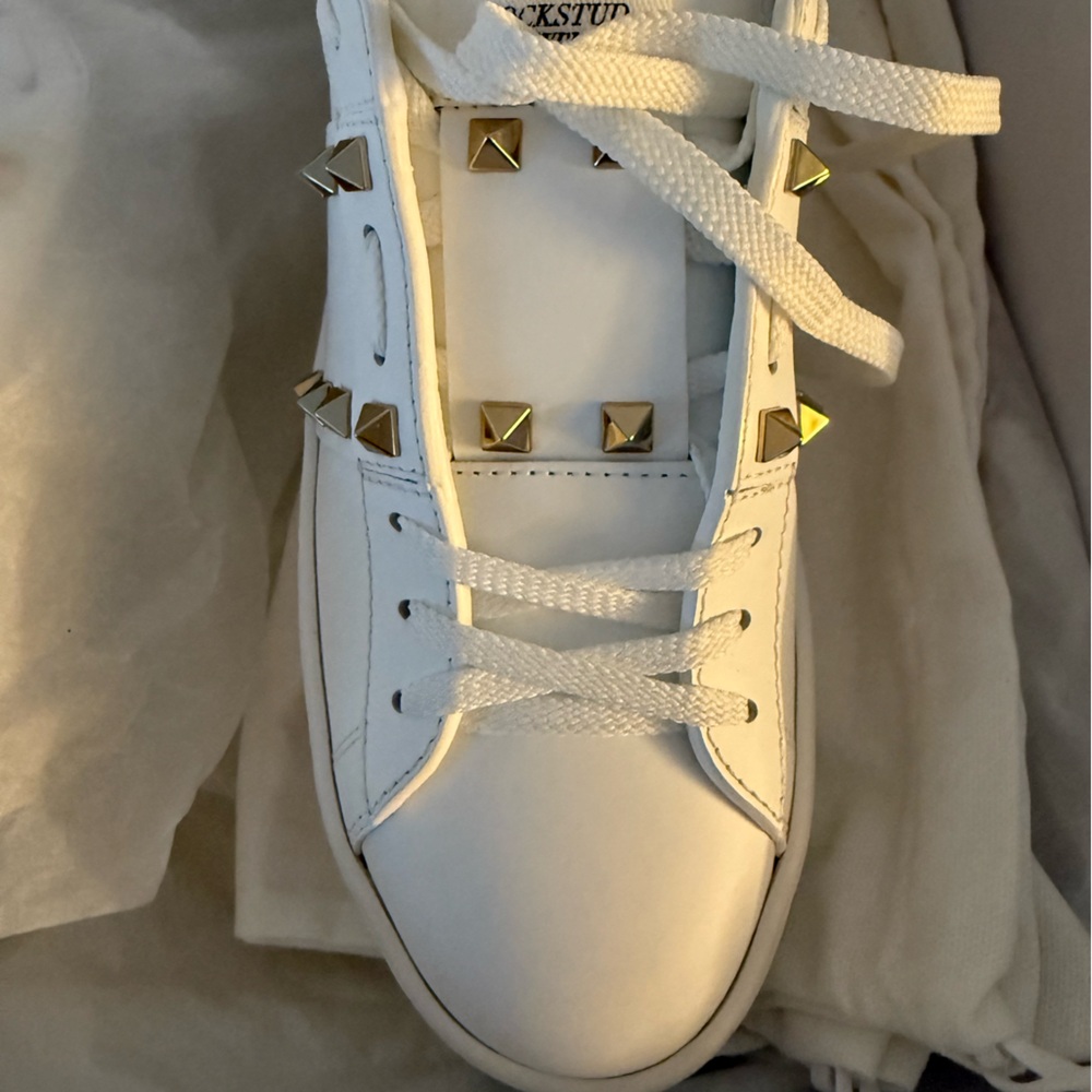 Valentino Garavani Women's Sneakers